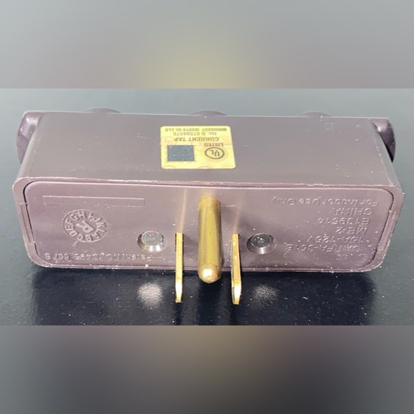 3 to 3-Prong Triple Outlet Adapter - Picture 2 of 2